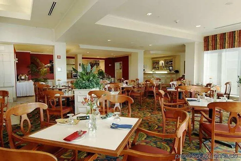 Hilton Garden Inn Calgary Airport 3*,
